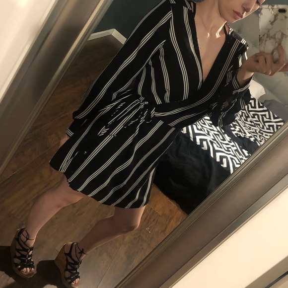 Striped Long Sleeve Dress - Picture 3 of 7